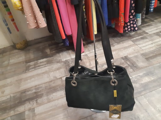 Sac porté épaule en cuir